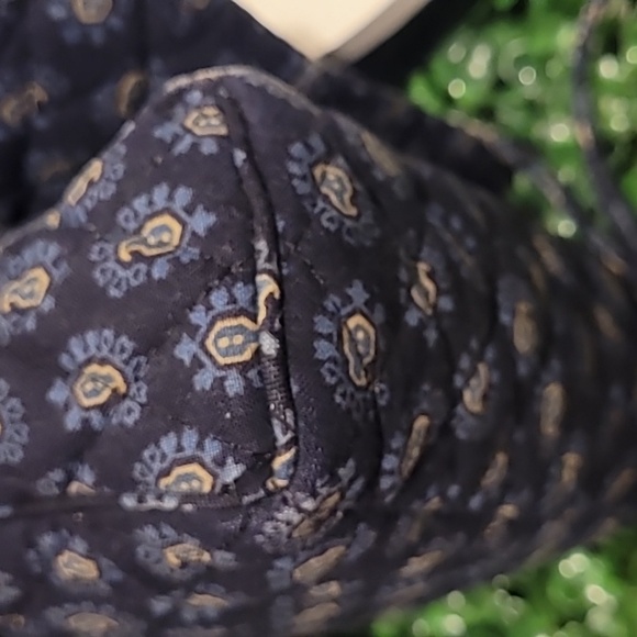 GUC, Vintage Vera Bradley Classic Navy Small Crossbody - Picture 10 of 12